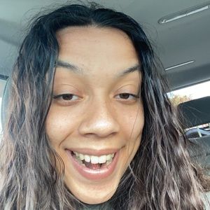 Meet your Posher, Taryn